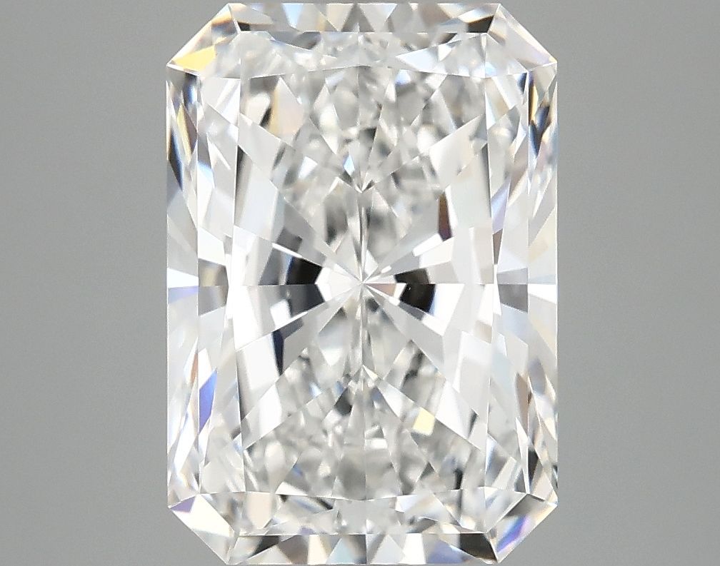 3.90 ct. radiant Lab Grown Diamond front image