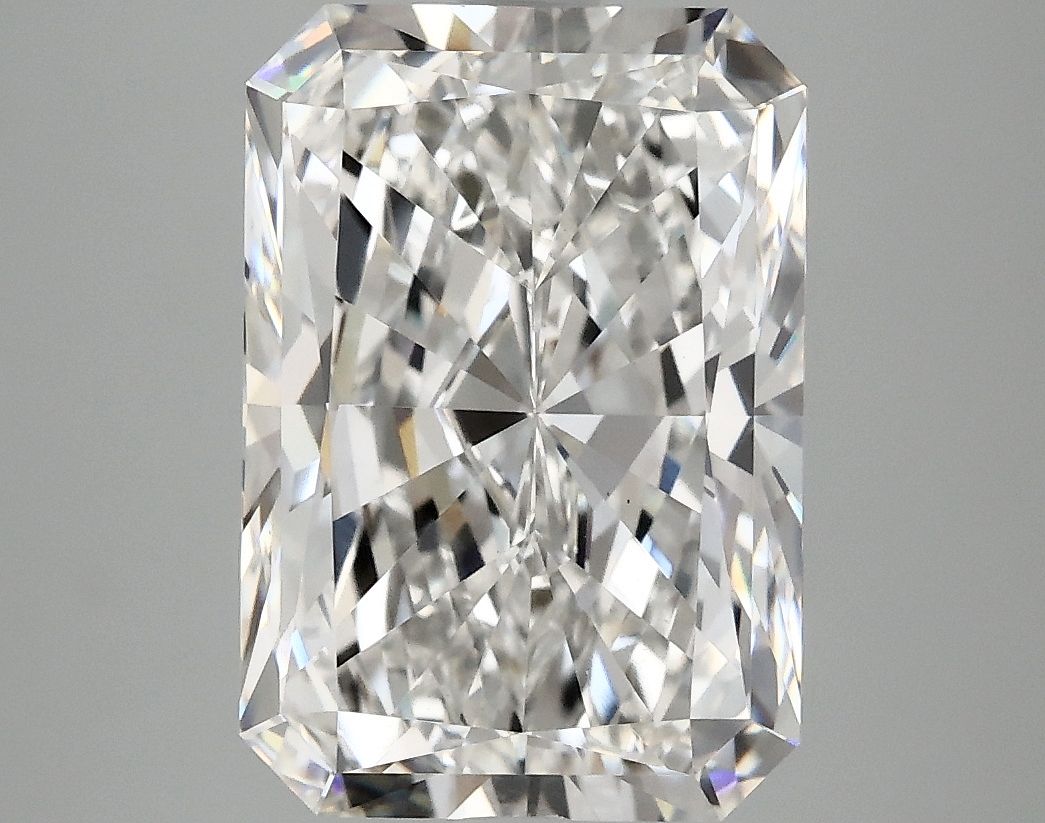 5.00 ct. radiant Lab Grown Diamond front image