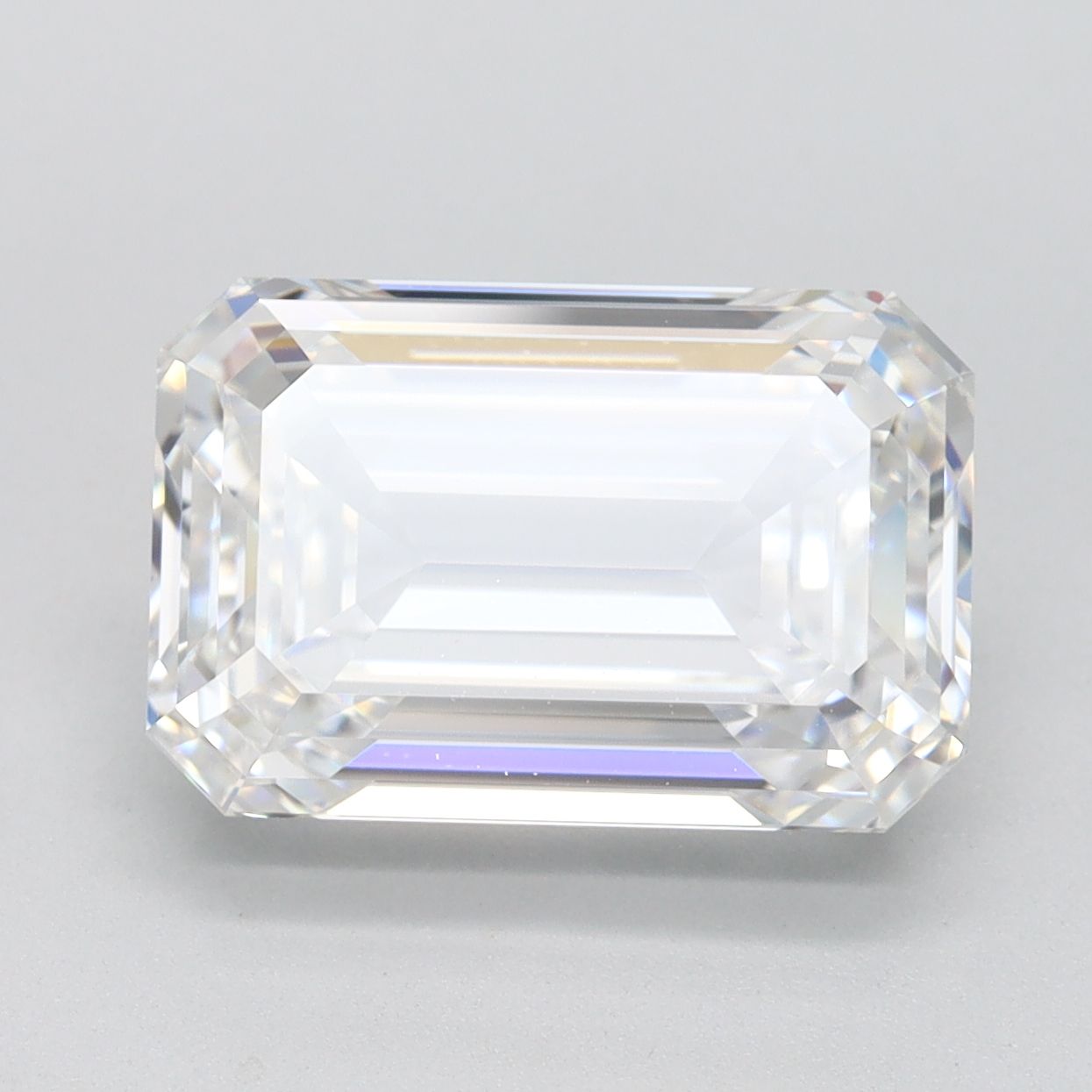 4.07 ct. emerald Lab Grown Diamond front image