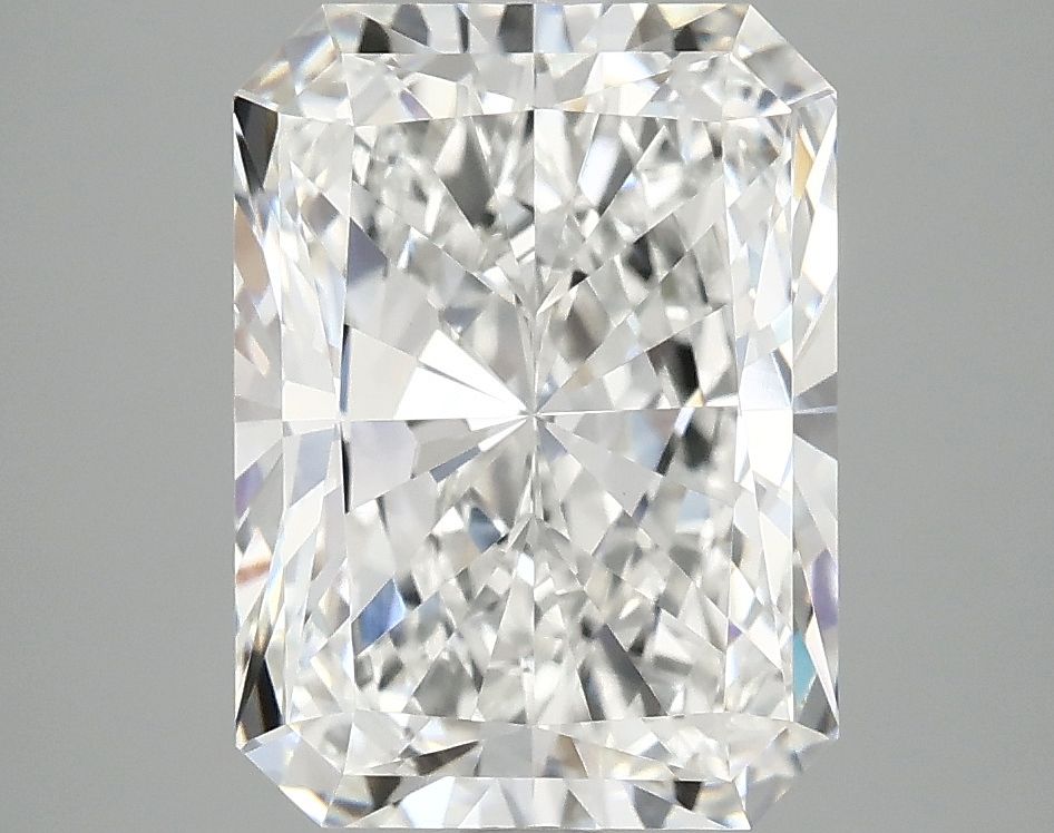 4.17 ct. radiant Lab Grown Diamond front image