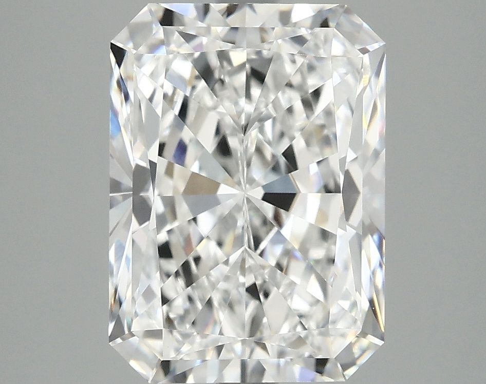 4.16 ct. radiant Lab Grown Diamond front image