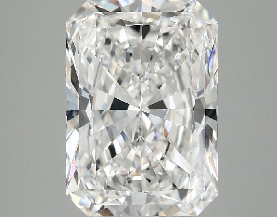 3.91 ct. radiant Lab Grown Diamond front image