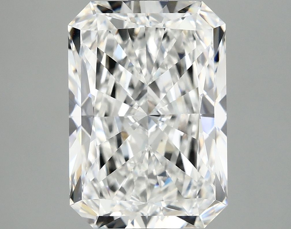 4.05 ct. radiant Lab Grown Diamond front image