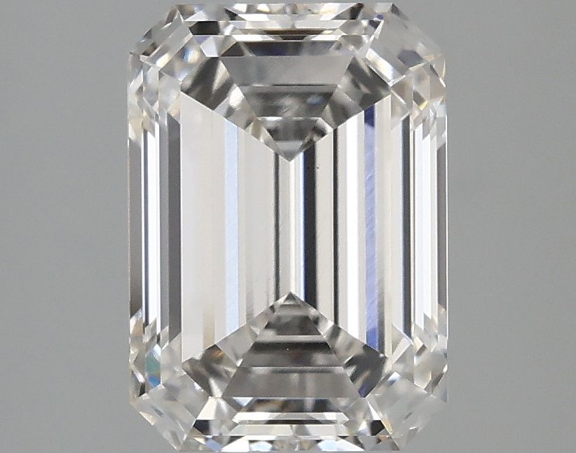 2.57 ct. emerald Lab Grown Diamond front image