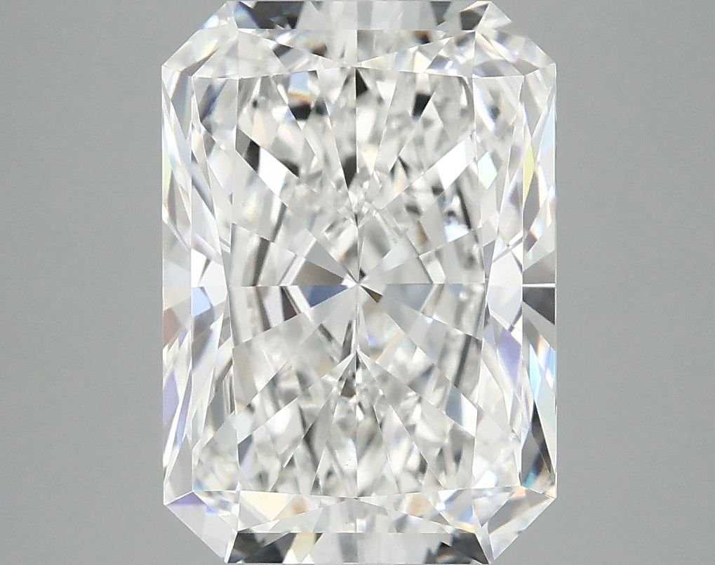 4.95 ct. radiant Lab Grown Diamond front image