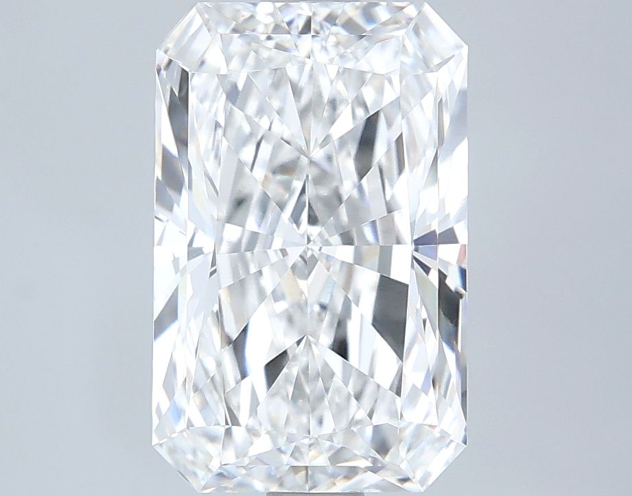 3.08 ct. radiant Lab Grown Diamond front image