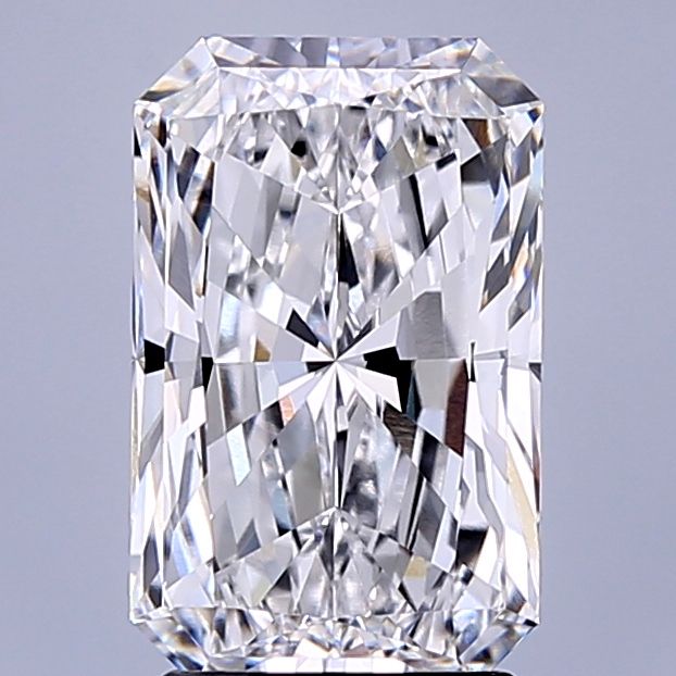 2.64 ct. radiant Lab Grown Diamond front image
