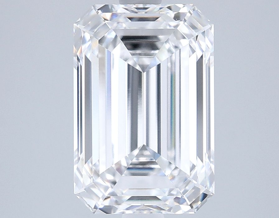3.22 ct. emerald Lab Grown Diamond front image