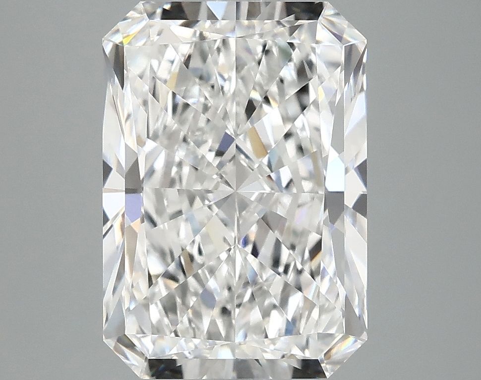 4.16 ct. radiant Lab Grown Diamond front image