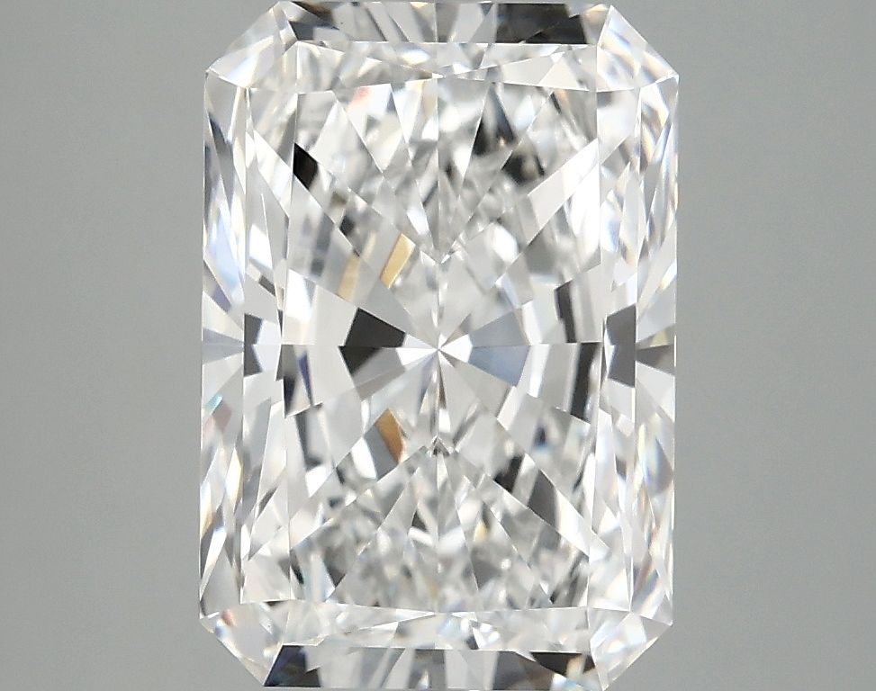 4.18 ct. radiant Lab Grown Diamond front image