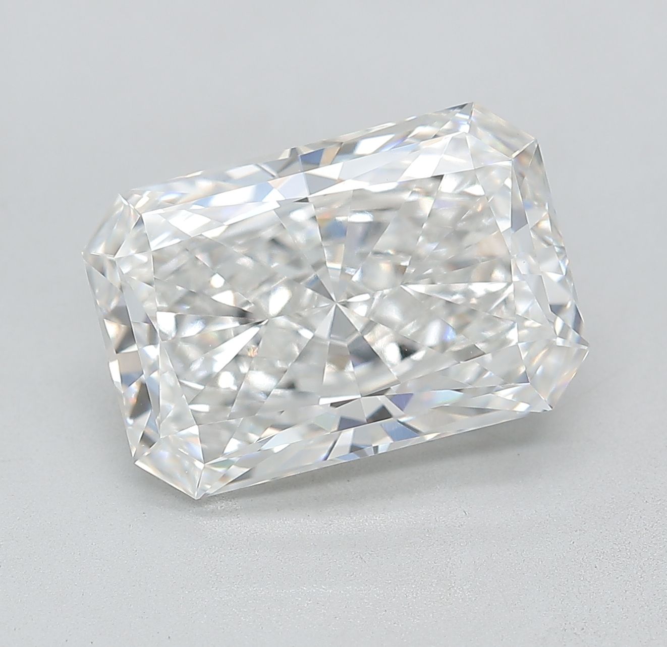 5.86 ct. radiant Lab Grown Diamond front image