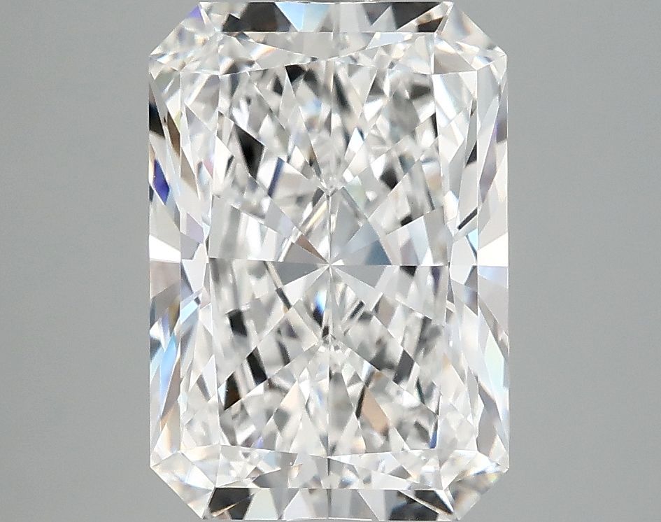 4.17 ct. radiant Lab Grown Diamond front image