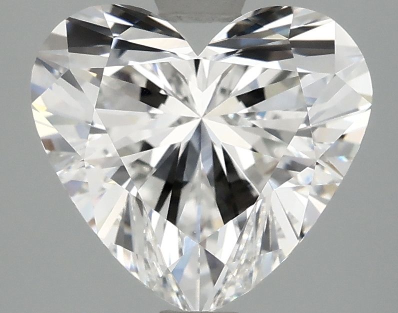 3.05 carat f VVS2 EX Cut IGI heart diamond