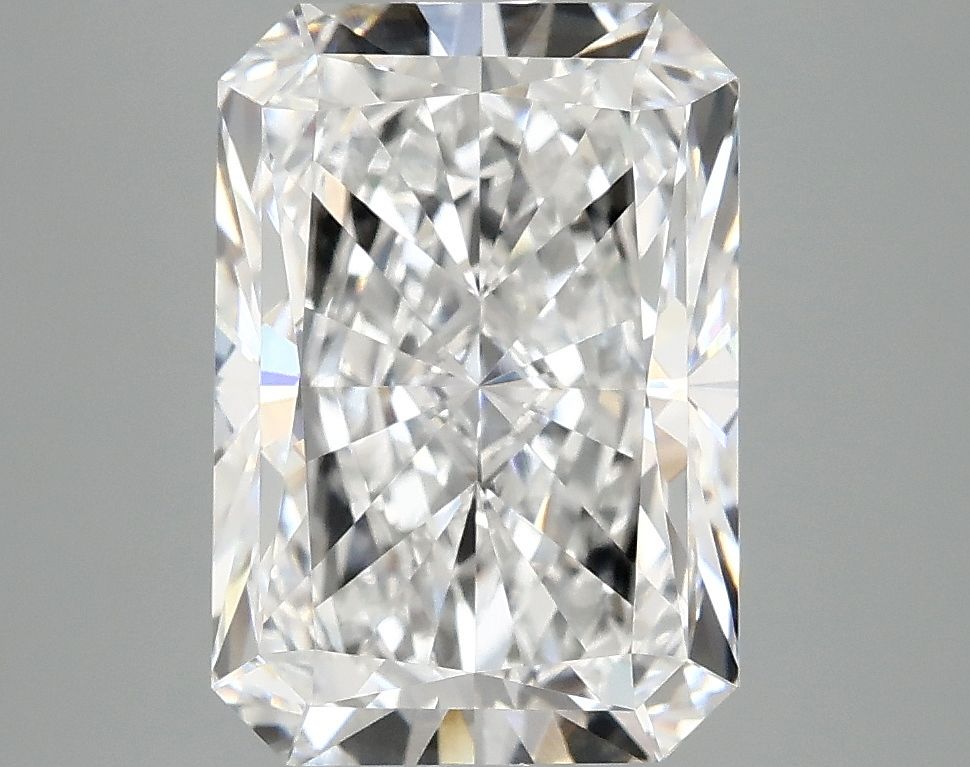 3.98 ct. radiant Lab Grown Diamond front image
