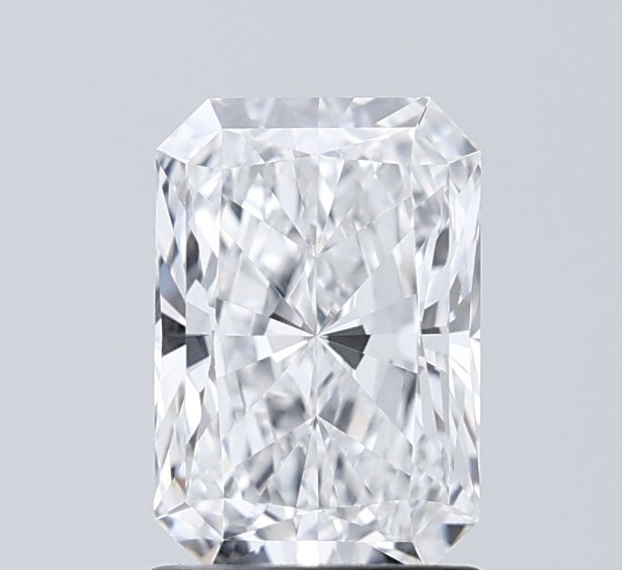 1.55 ct. radiant Lab Grown Diamond front image