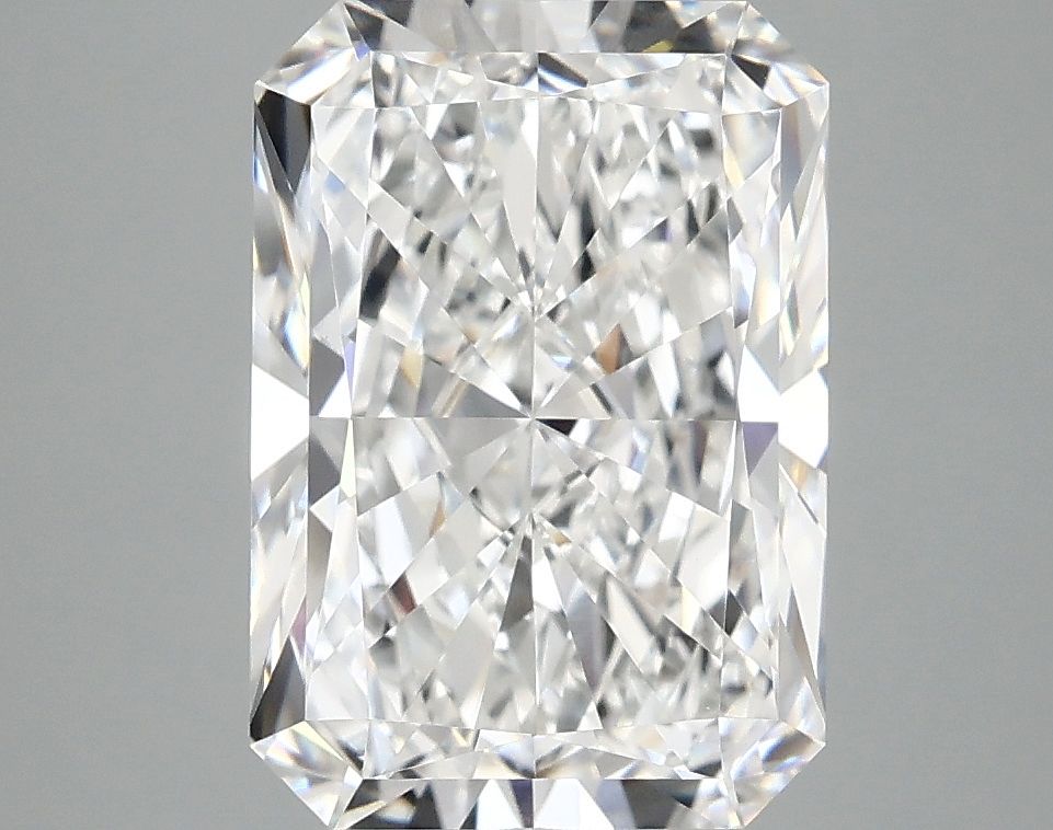 3.93 ct. radiant Lab Grown Diamond front image