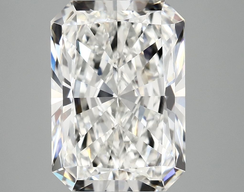 4.88 ct. radiant Lab Grown Diamond front image