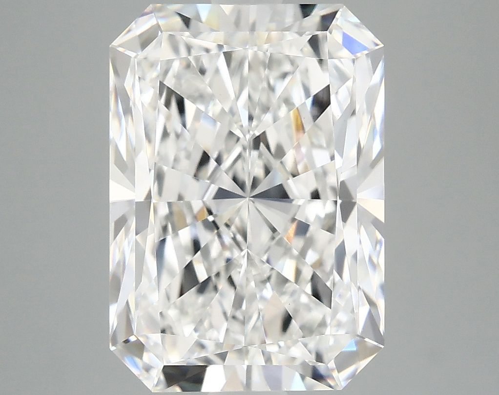 5.09 ct. radiant Lab Grown Diamond front image