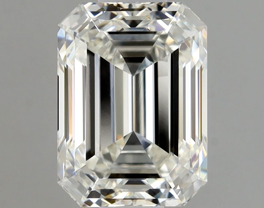 0.90 ct Emerald diamond