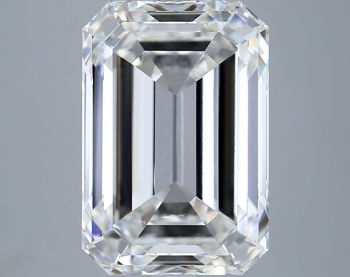 8.05 ct. emerald Lab Grown Diamond front image