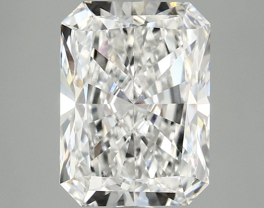 2.83 ct. radiant Lab Grown Diamond front image