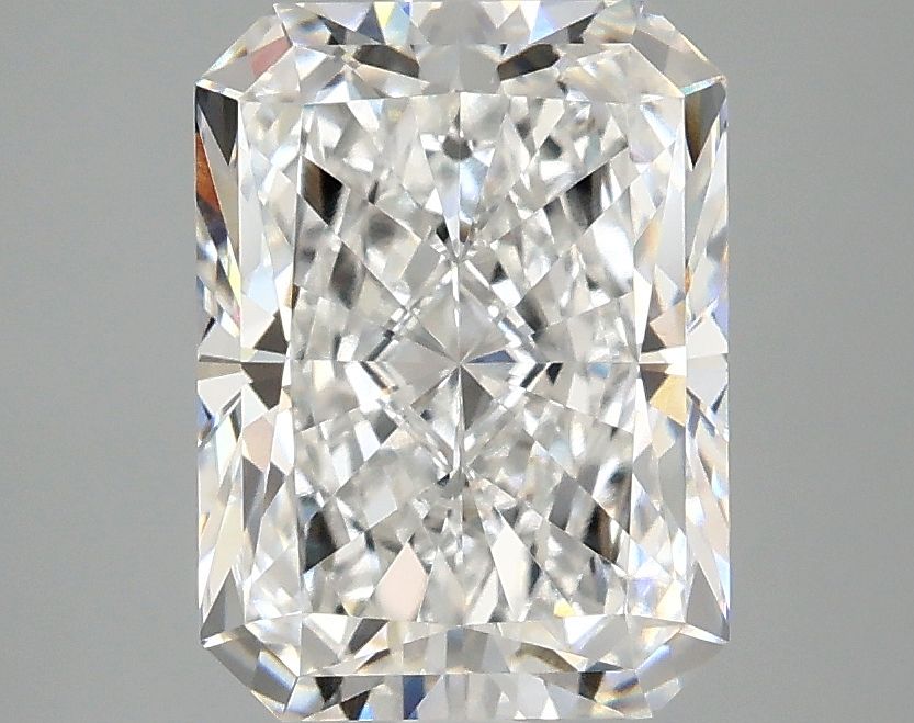 2.99 ct. radiant Lab Grown Diamond front image