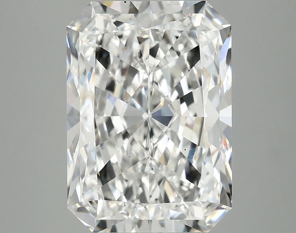 4.75 ct. radiant Lab Grown Diamond front image