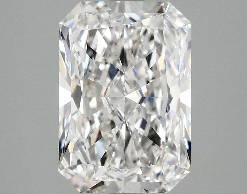 2.59 ct. radiant Lab Grown Diamond front image
