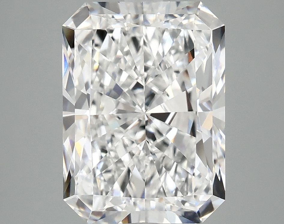 4.16 ct. radiant Lab Grown Diamond front image