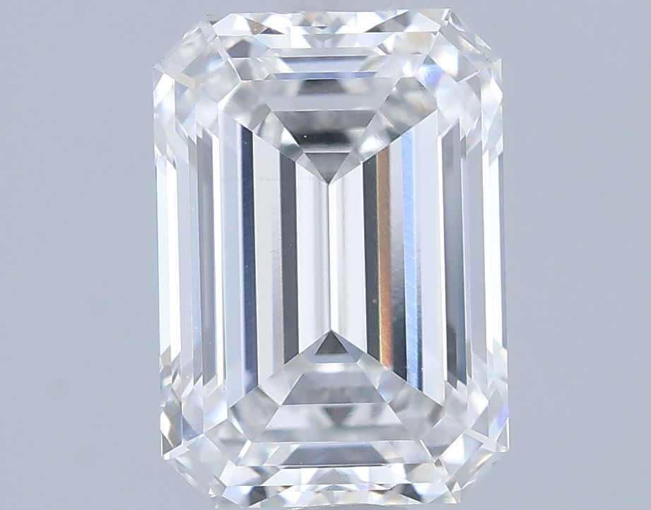 1.54 ct. emerald Lab Grown Diamond front image