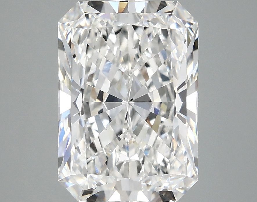 3.08 ct. radiant Lab Grown Diamond front image