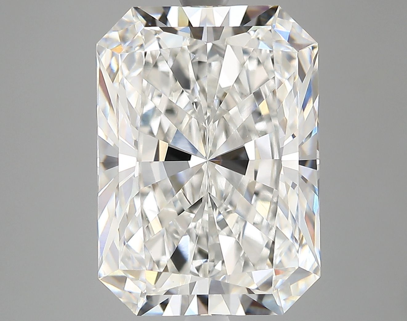 7.10 ct. radiant Lab Grown Diamond front image