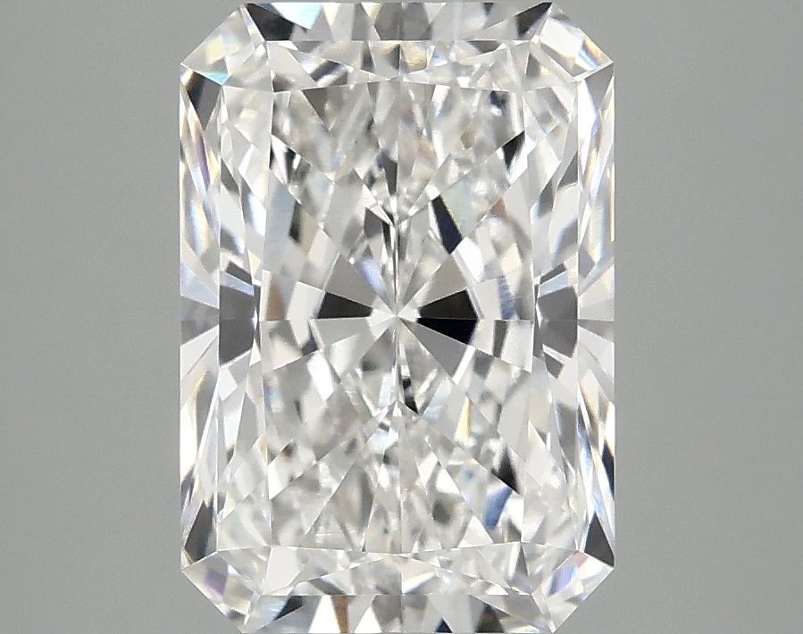 3.08 ct. radiant Lab Grown Diamond front image