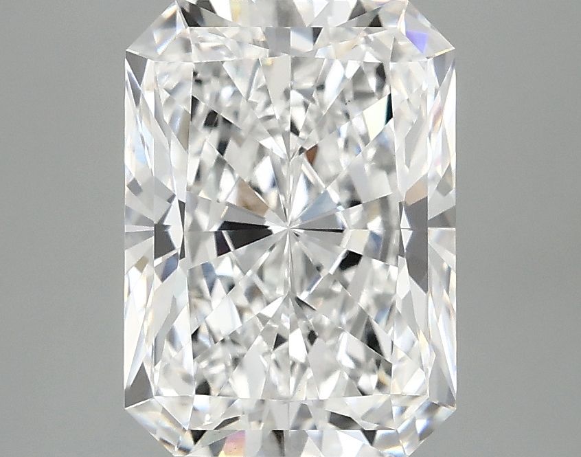 3.08 ct. radiant Lab Grown Diamond front image