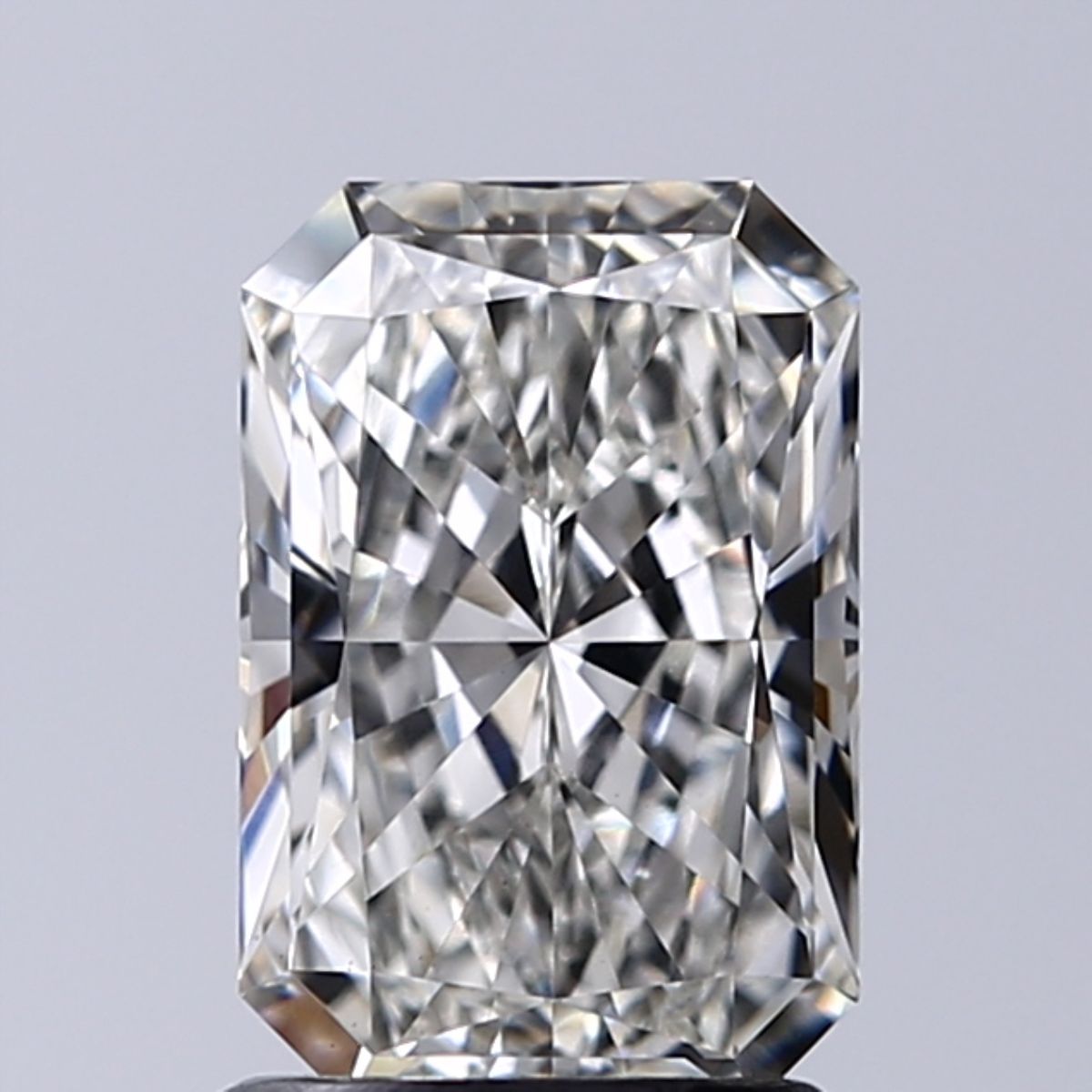 1.55 ct. radiant Lab Grown Diamond front image