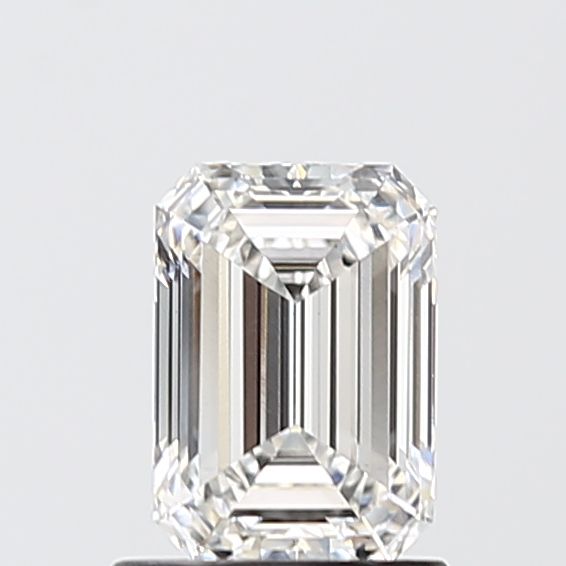 1.1 ct lab-grown Emerald Diamond