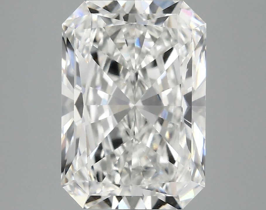 3.08 ct. radiant Lab Grown Diamond front image