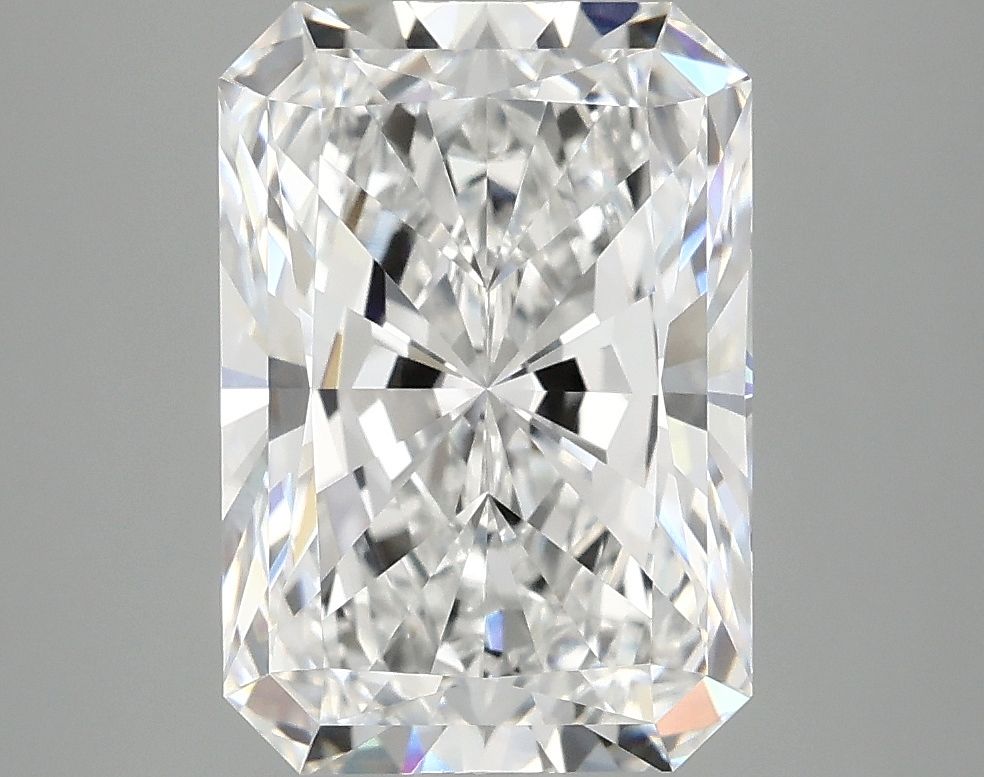 4.07 ct. radiant Lab Grown Diamond front image
