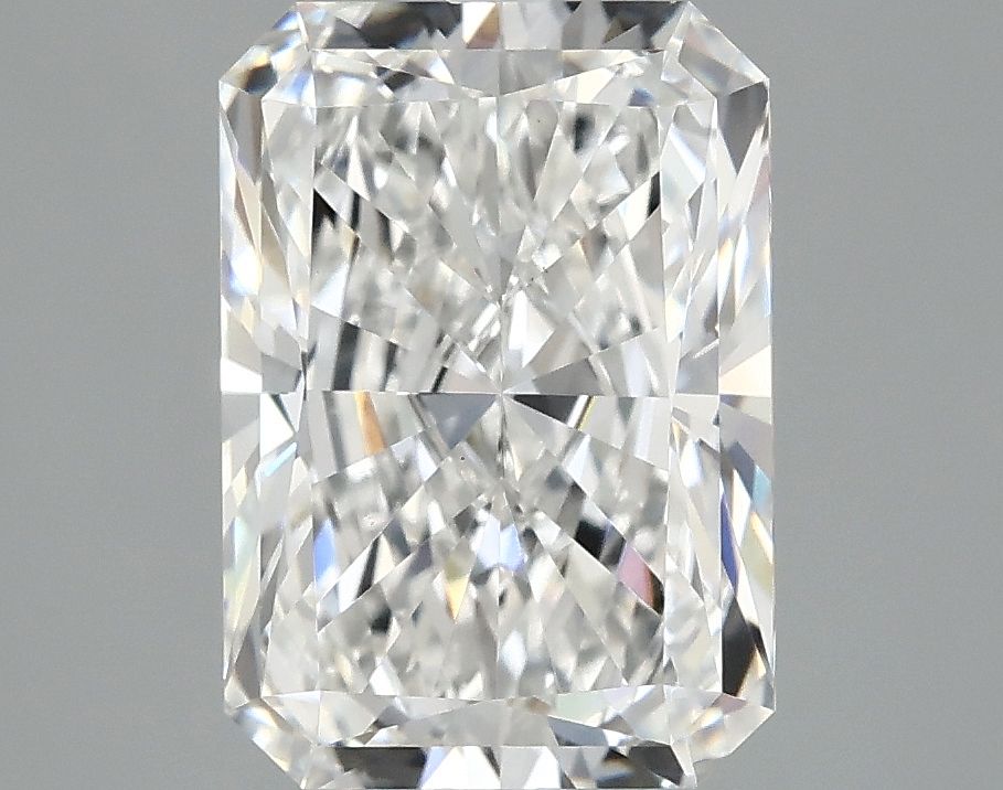 3.09 ct. radiant Lab Grown Diamond front image