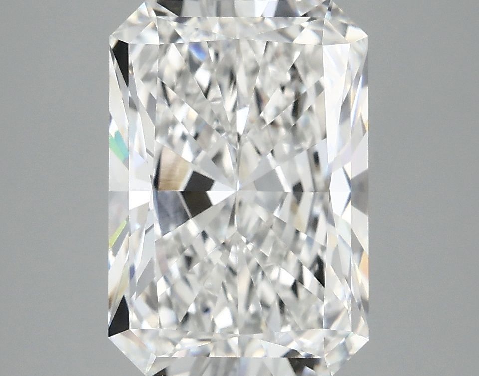 4.03 ct. radiant Lab Grown Diamond front image