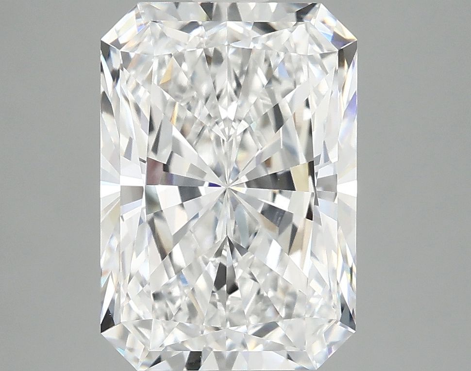 4.04 ct. radiant Lab Grown Diamond front image