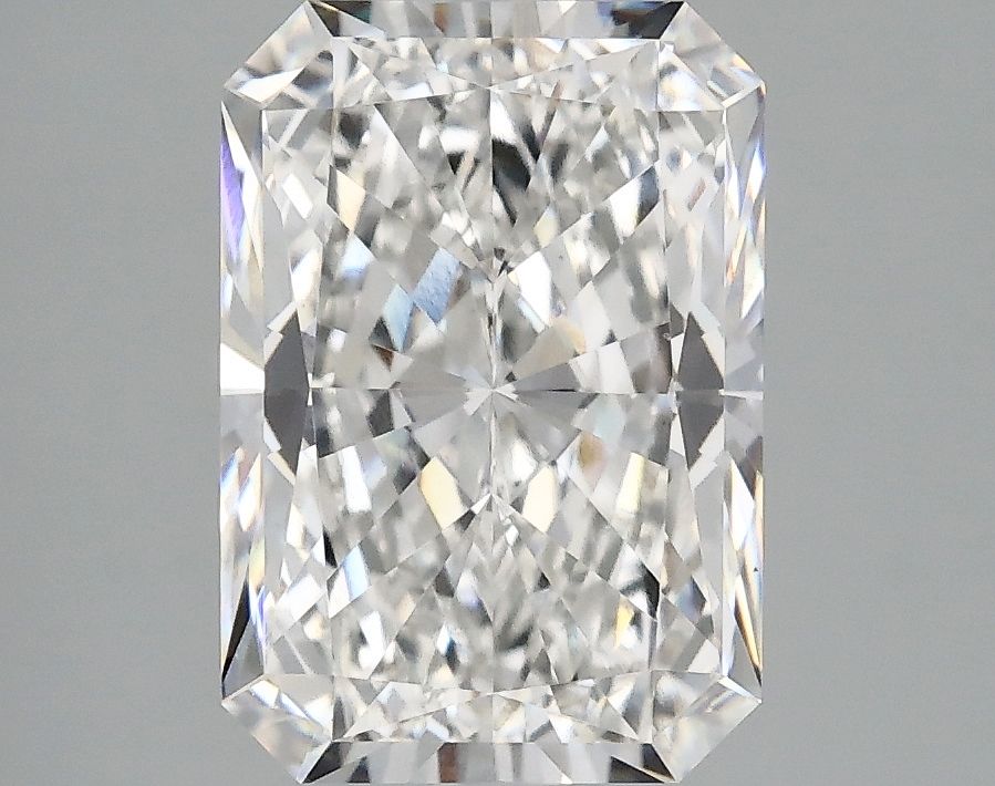 3.21 ct. radiant Lab Grown Diamond front image