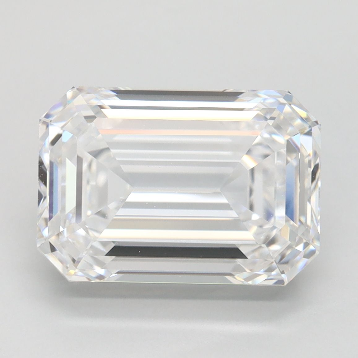 4.00 ct. emerald Lab Grown Diamond front image