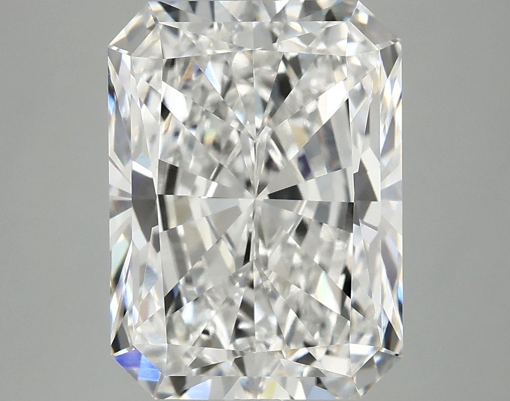4.97 ct. radiant Lab Grown Diamond front image