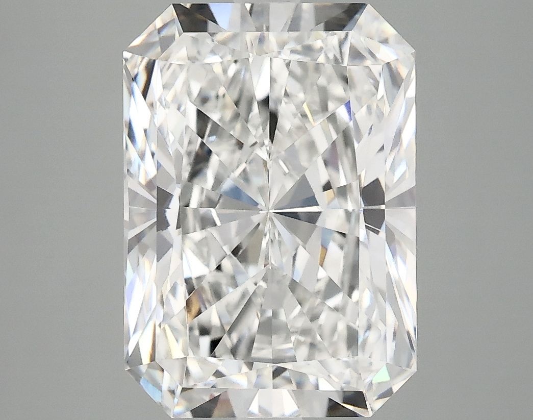 4.99 ct. radiant Lab Grown Diamond front image