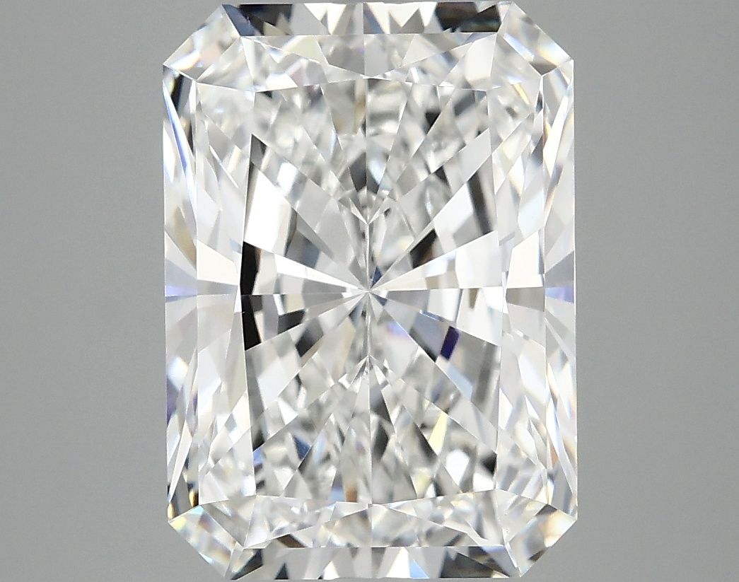 5.07 ct. radiant Lab Grown Diamond front image