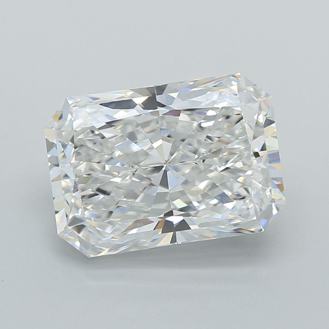 5.04 ct. radiant Lab Grown Diamond front image