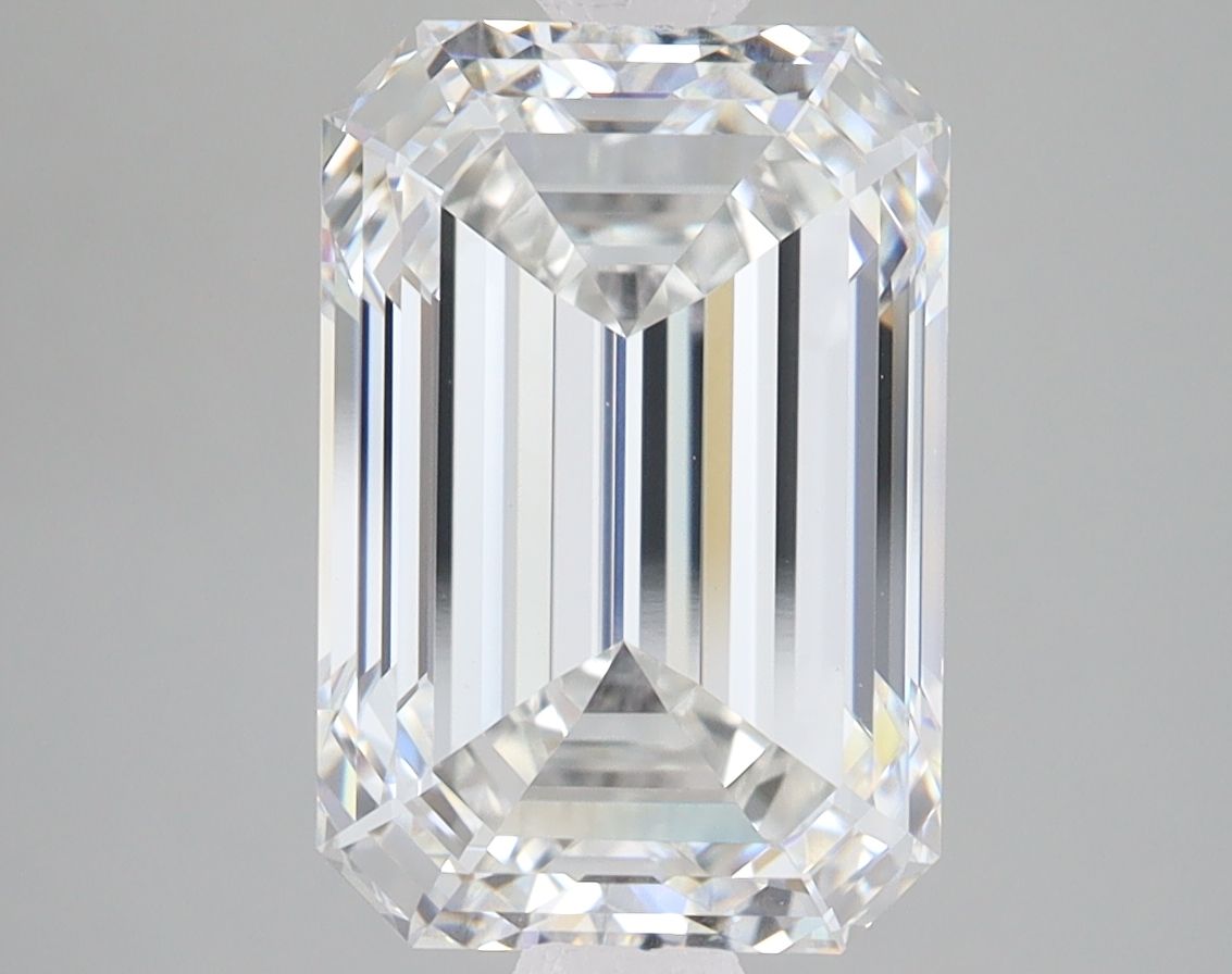 5.07 ct. emerald Lab Grown Diamond front image
