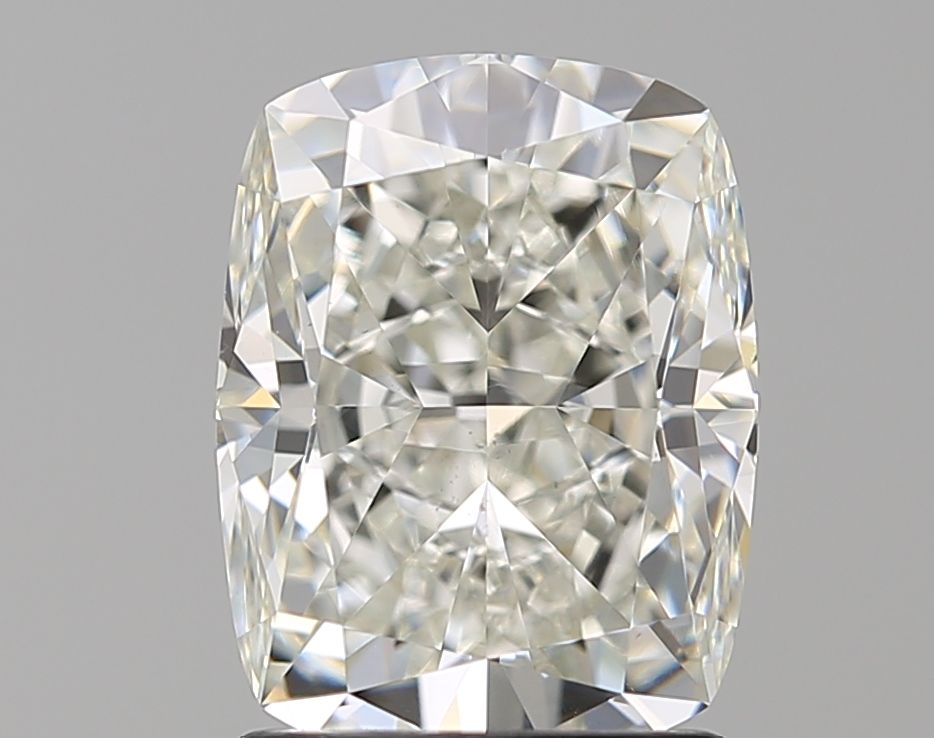 2.01 ct Cushion Brilliant diamond