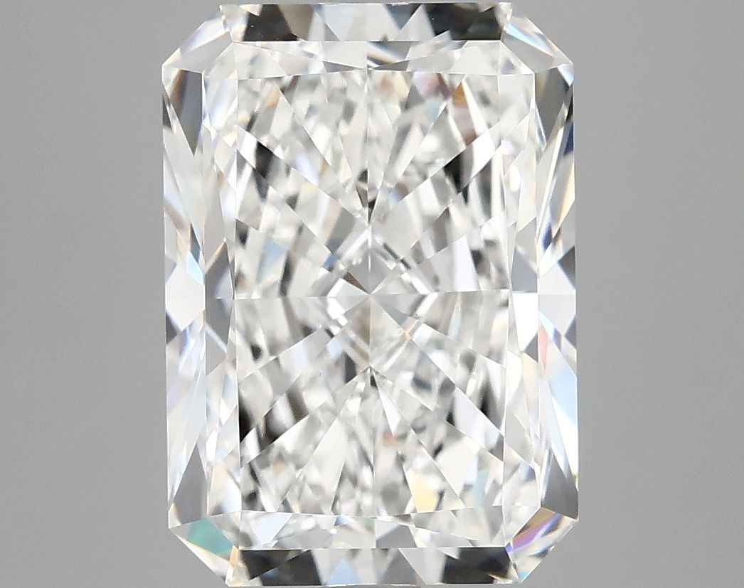 4.89 ct. radiant Lab Grown Diamond front image